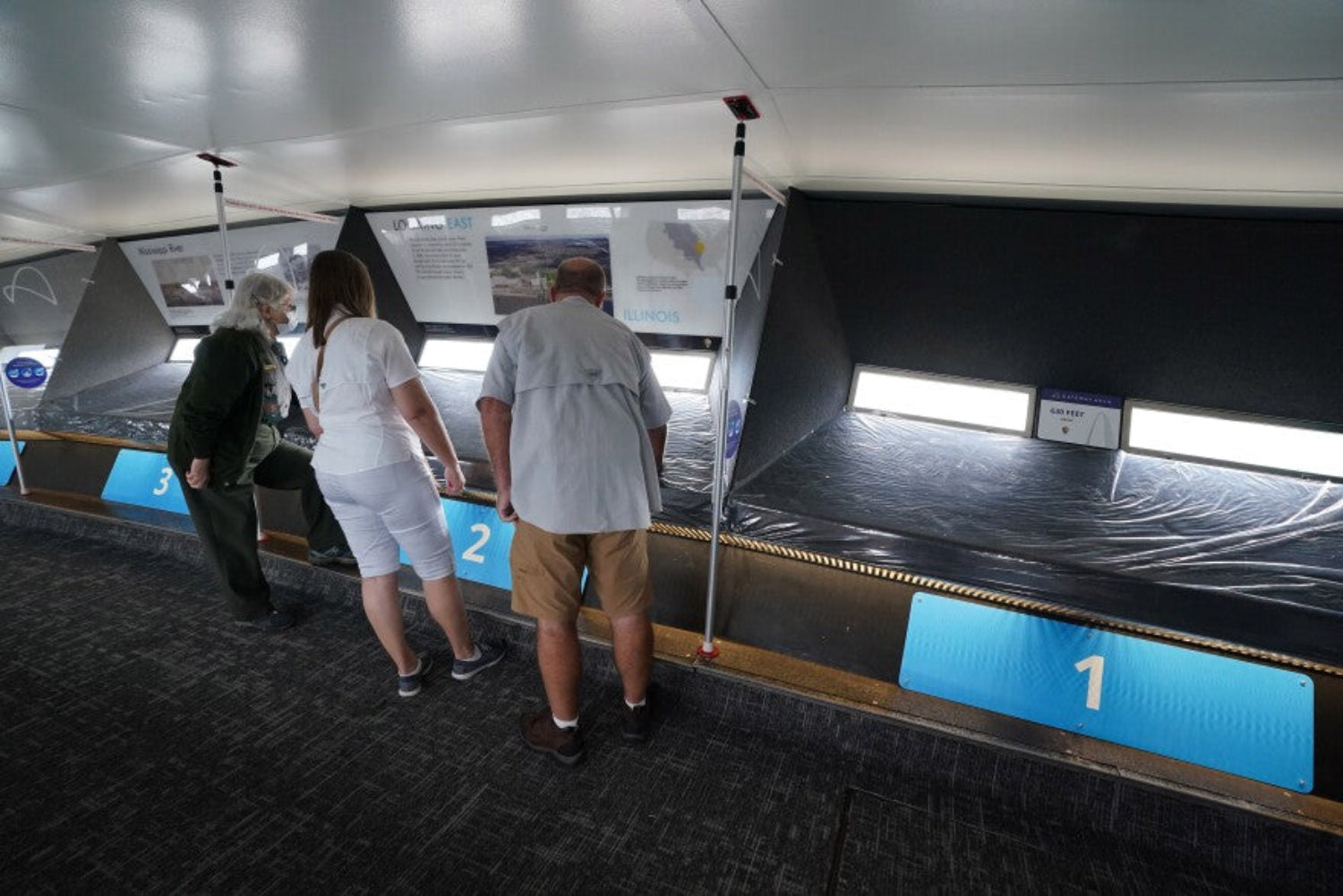 Gateway Arch – Tram Ride to the Top