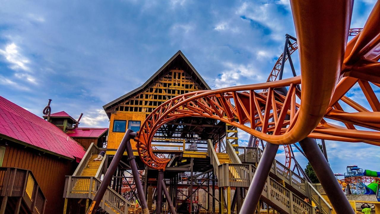 Carowinds 2025 1-Day Ticket